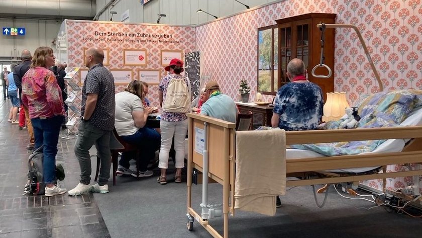 Ausstellung: Pflegezimmer 